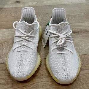 Yeezy 350 v2 cream size 7. NWT without box